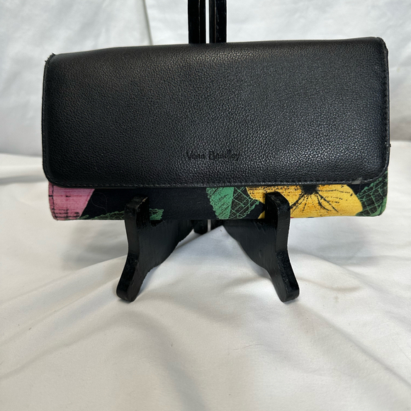 Vera Bradley Large Wallet with PU Leather Fold Over and Havan Rose Print - Picture 1 of 12